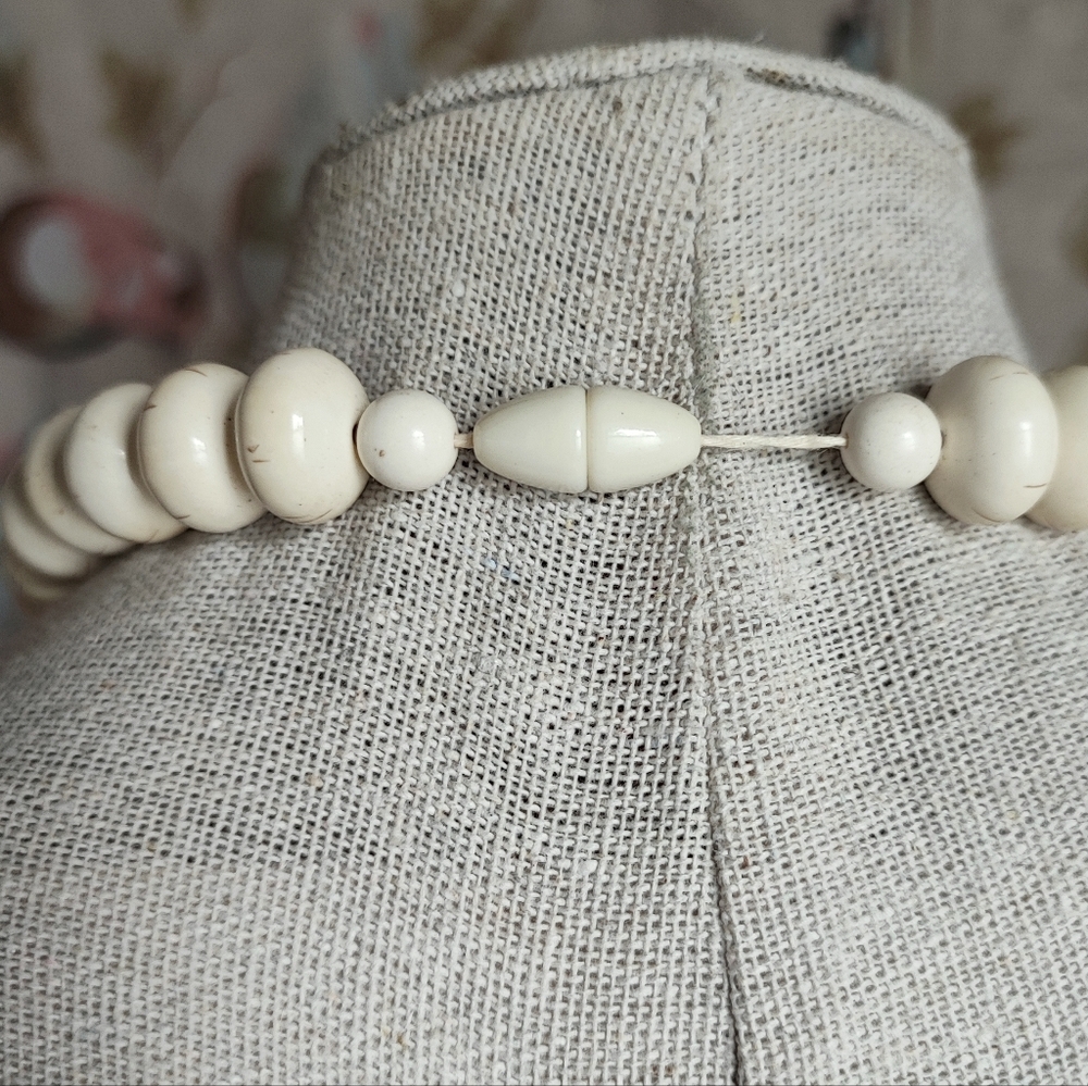 Blue Cream Brick Lucite Acrylic Beaded Vintage Necklace Fall Colors - Picture 3 of 5